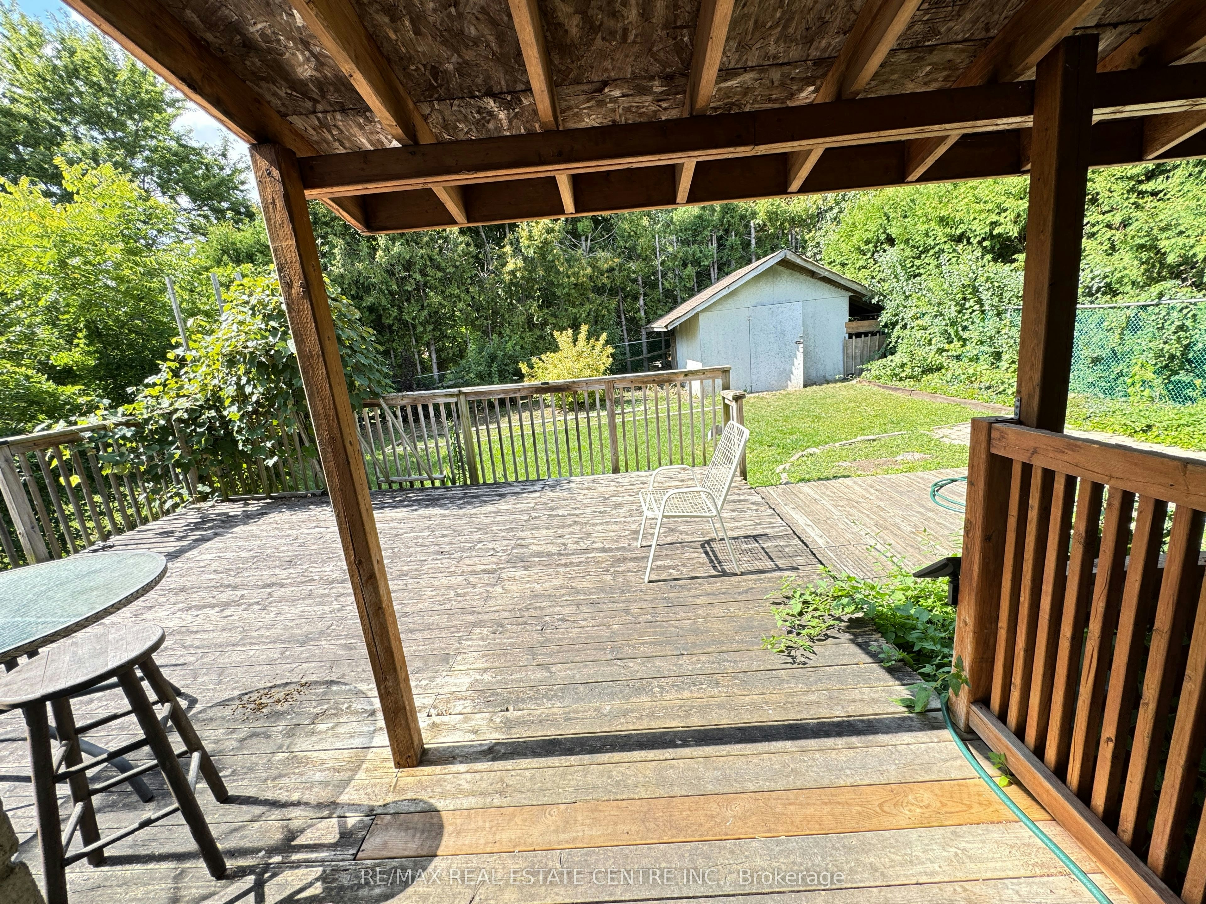 129 Kortright Road W, Guelph, ON, N1G 3N9 - 6
