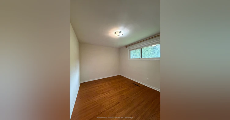 10 Miami Drive, Hamilton, ON, L9C 2K3 - 14