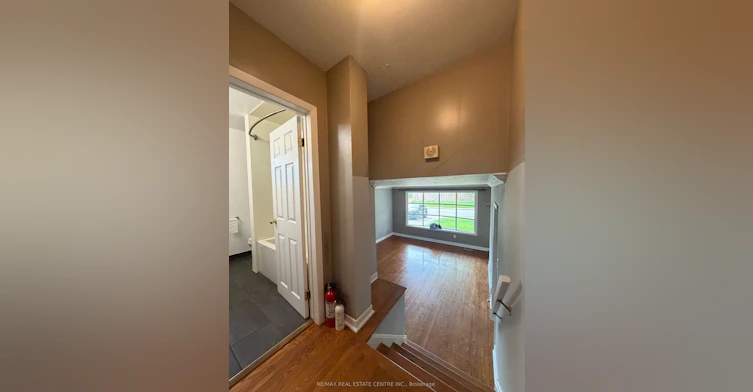 10 Miami Drive, Hamilton, ON, L9C 2K3 - 16