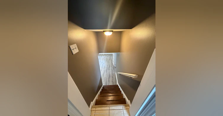 10 Miami Drive, Hamilton, ON, L9C 2K3 - 19