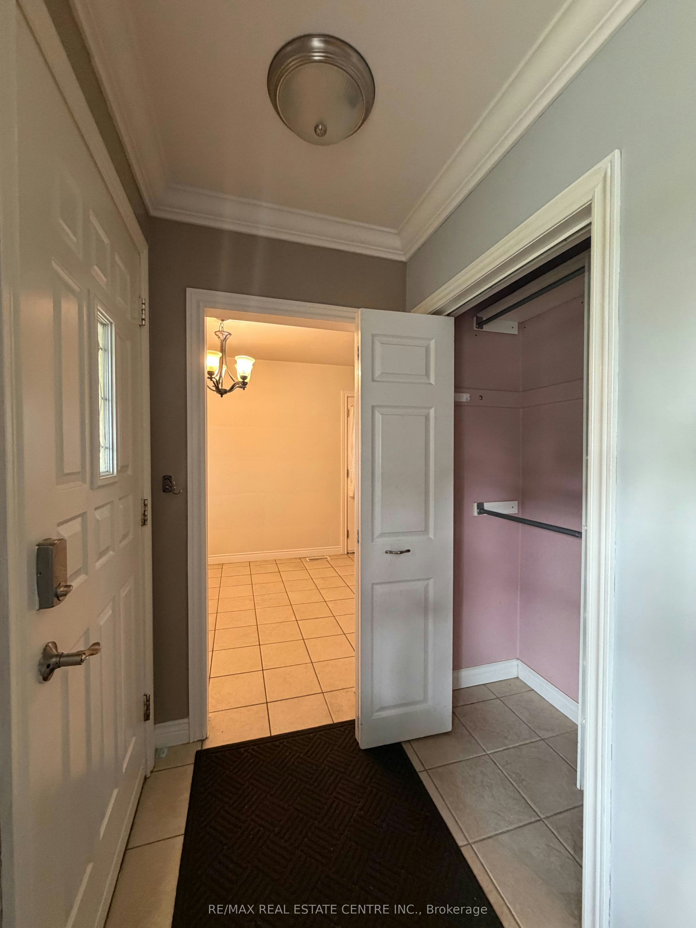10 Miami Drive, Hamilton, ON, L9C 2K3 - 17