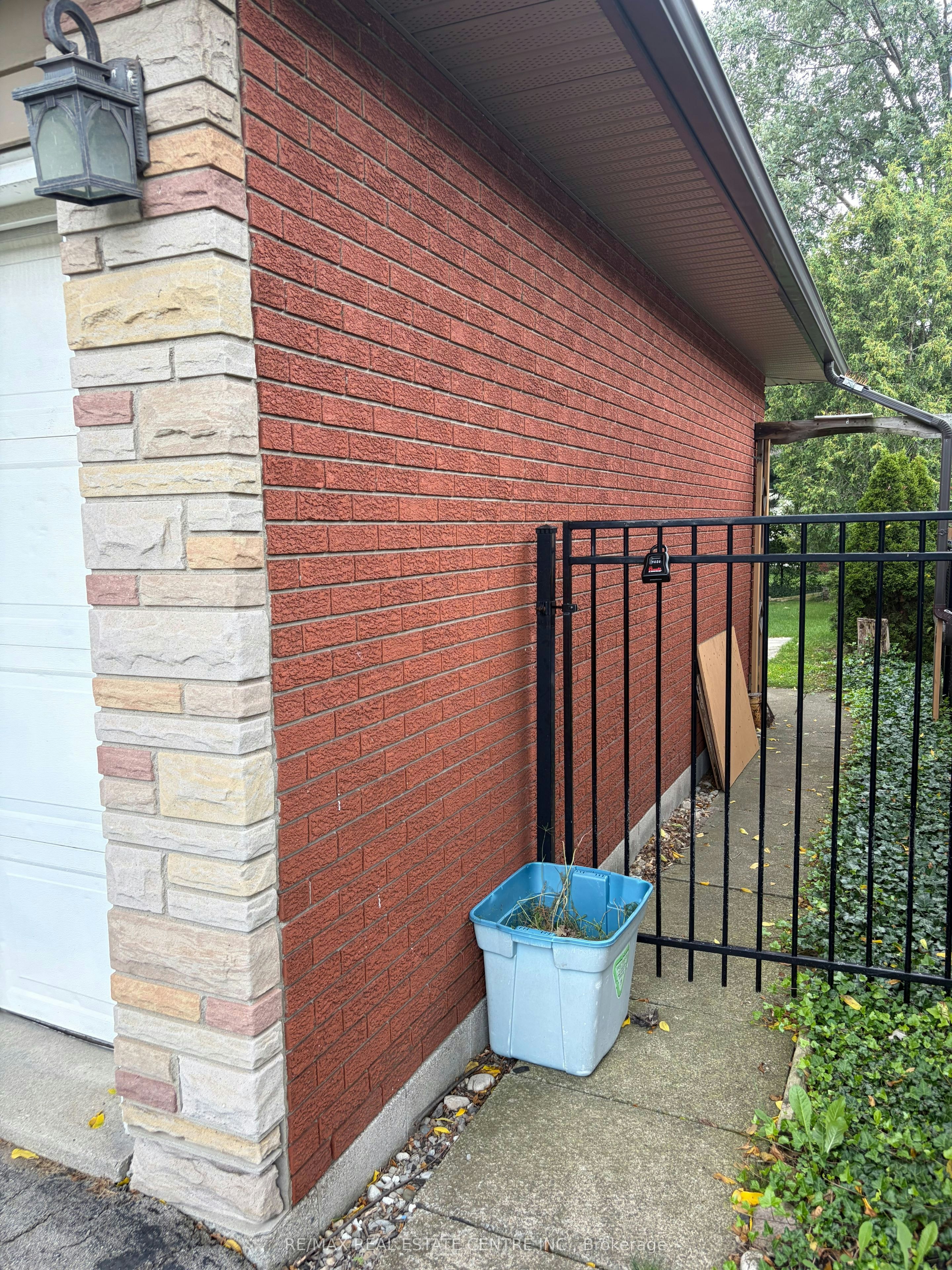 10 Miami Drive, Hamilton, ON, L9C 2K3 - 40