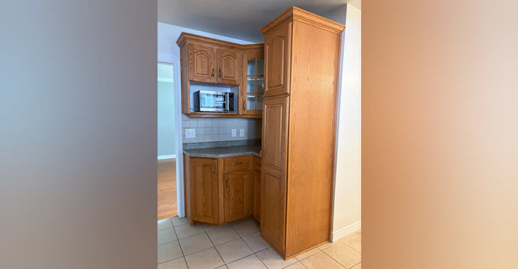 10 Miami Drive, Hamilton, ON, L9C 2K3 - 8