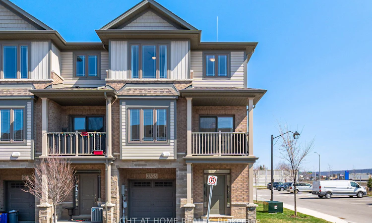 25-27 Rachel Drive