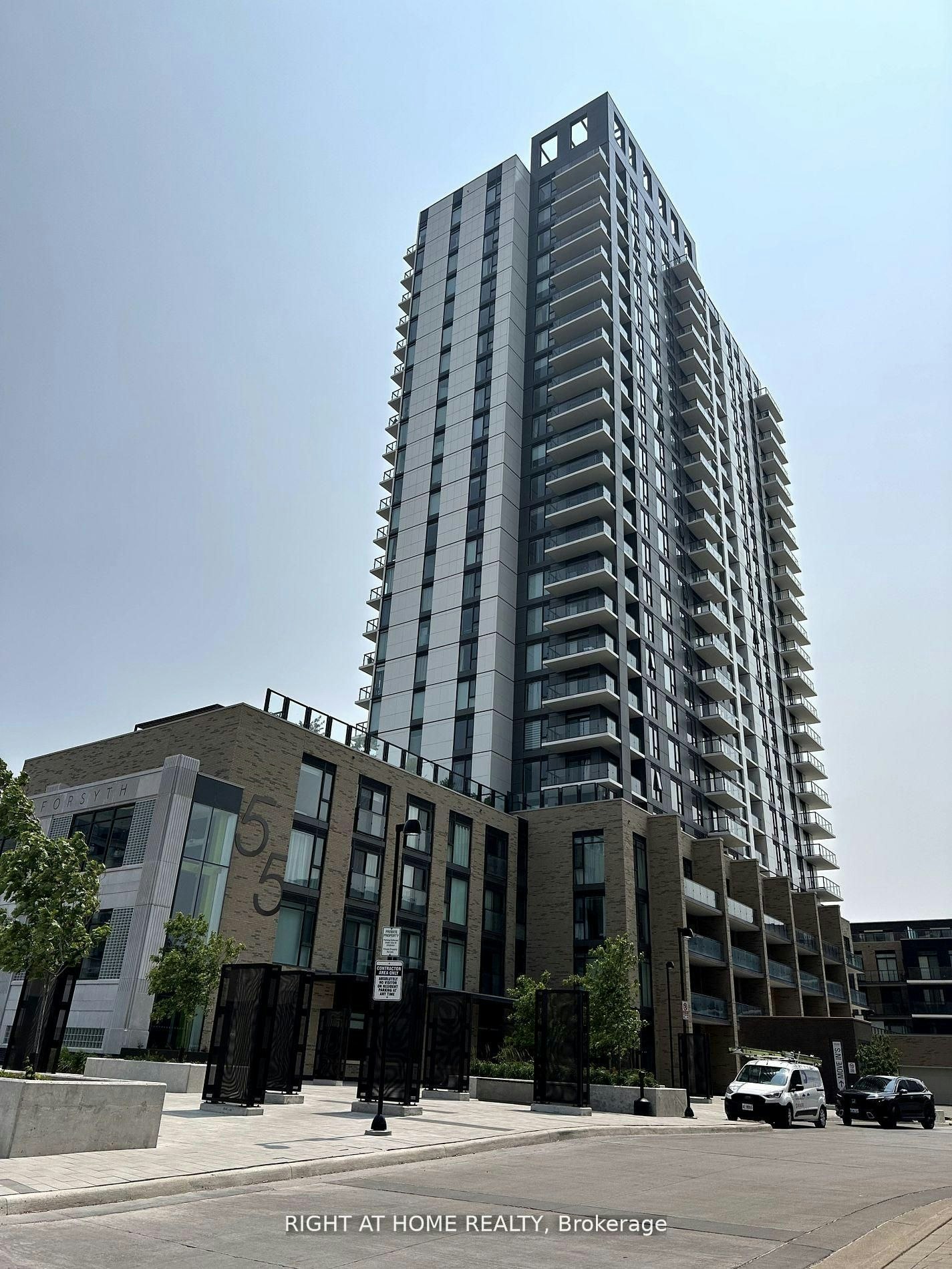 1809-55 55 Duke Street W, Kitchener, ON, N2H 0C9