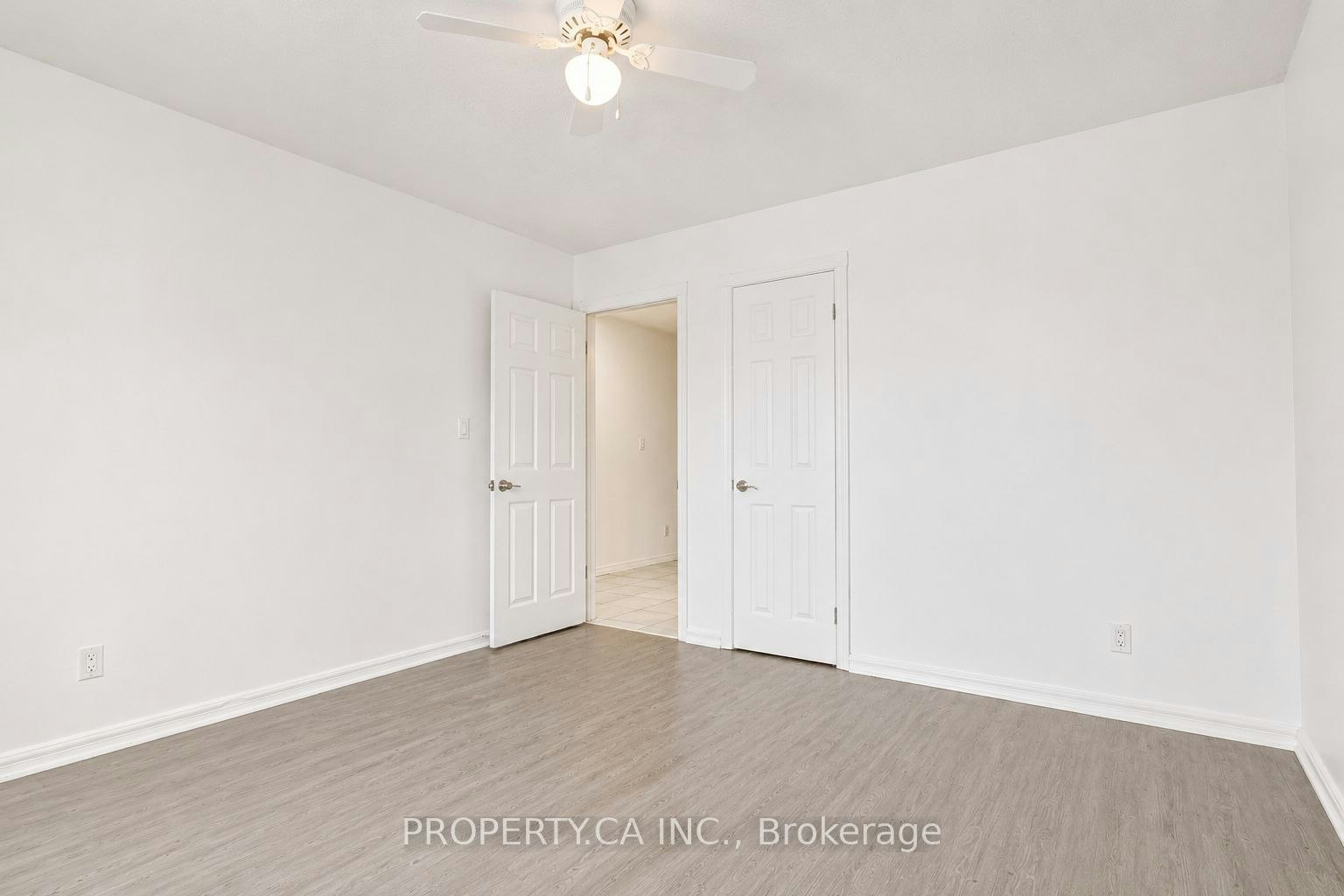 Upper-71 Highpark Avenue, Kitchener, ON, N2C 2C3 - 9