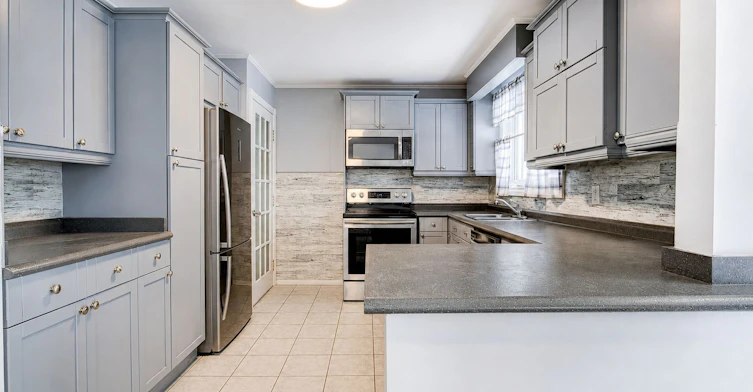 Upper-71 Highpark Avenue, Kitchener, ON, N2C 2C3 - 3