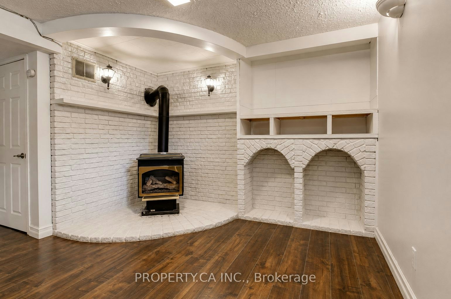 Lower-71 Highpark Avenue, Kitchener, ON, N2C 2C3 - 4