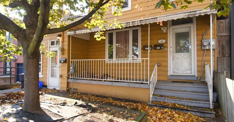 47 West Avenue N, Hamilton, ON, L8L 5C1