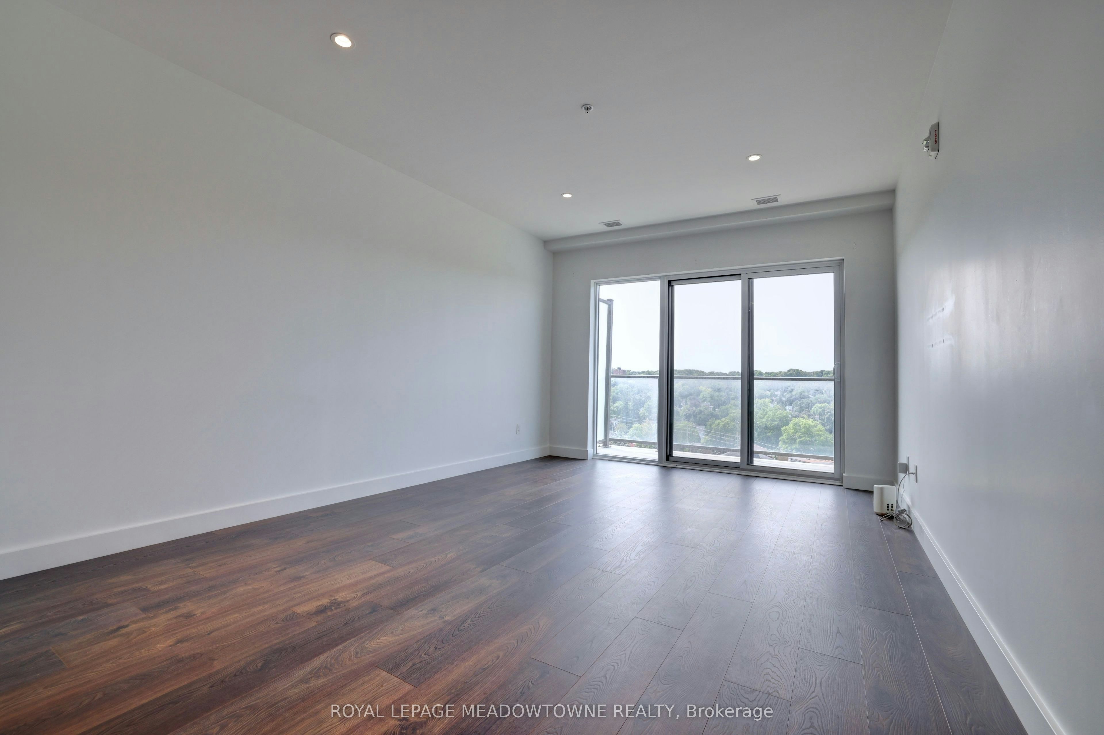 1304-15 Glebe Street, Cambridge, ON, N1S 0C3 - 21