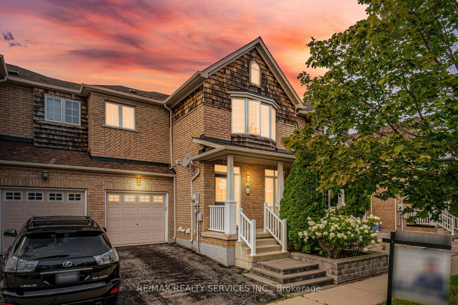 5 Westhampton Way, Hamilton, ON, L8E 6C8