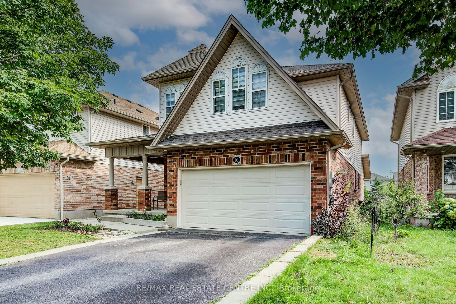 16 Paulstown Crescent, Guelph, ON, N1G 5H7