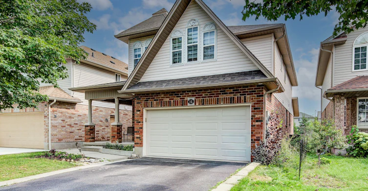 16 Paulstown Crescent, Guelph, ON, N1G 5H7