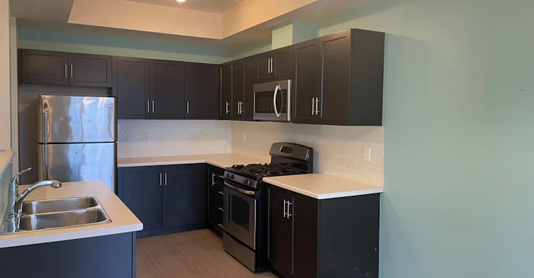 27-8 Lakelawn Road, Grimsby, ON, L3M 0G1 - 7