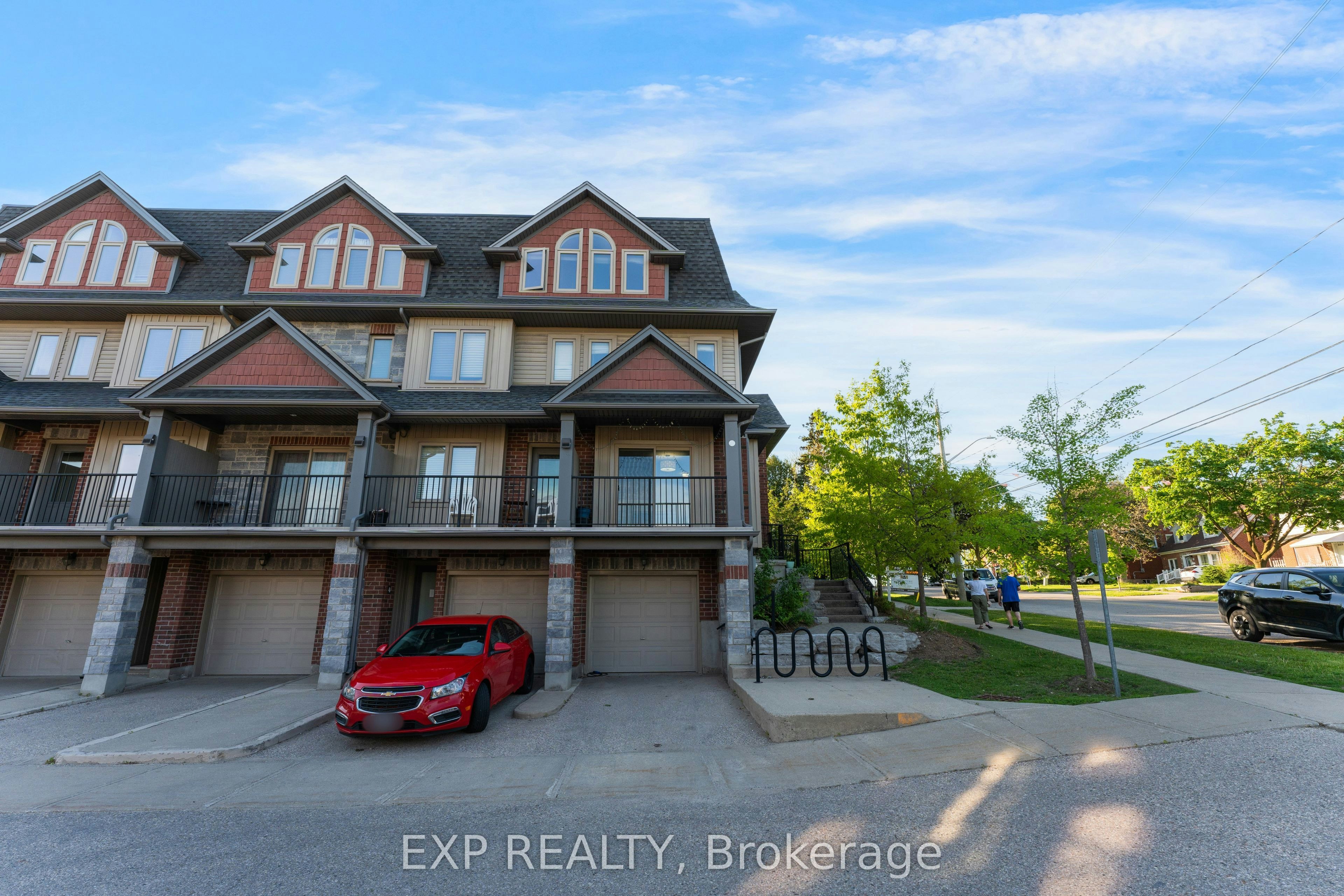 5-487 East Avenue, Kitchener, ON, N2H 0A8