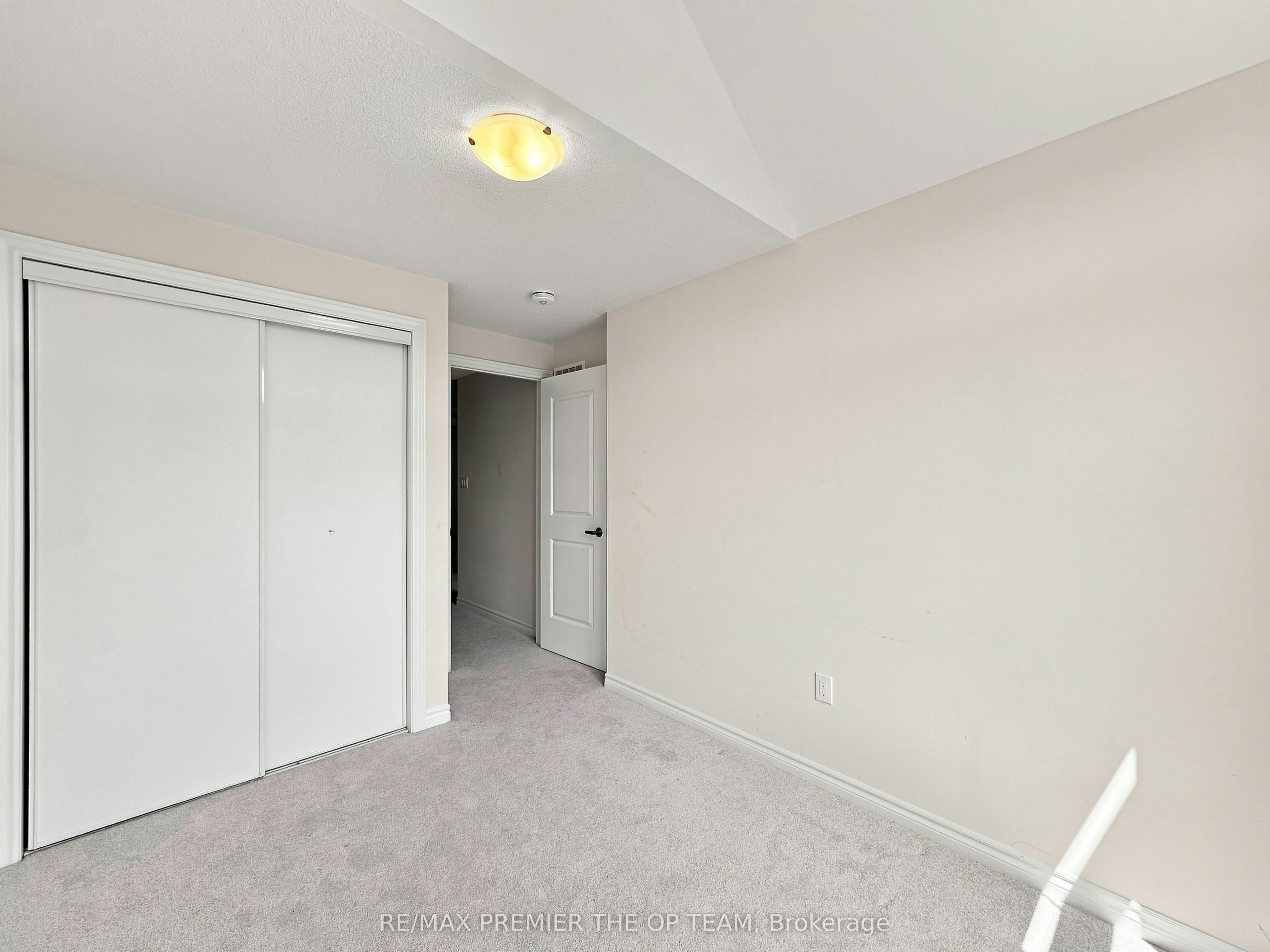 116 Molozzi Street, Erin, ON, N0B 1T0 - 14