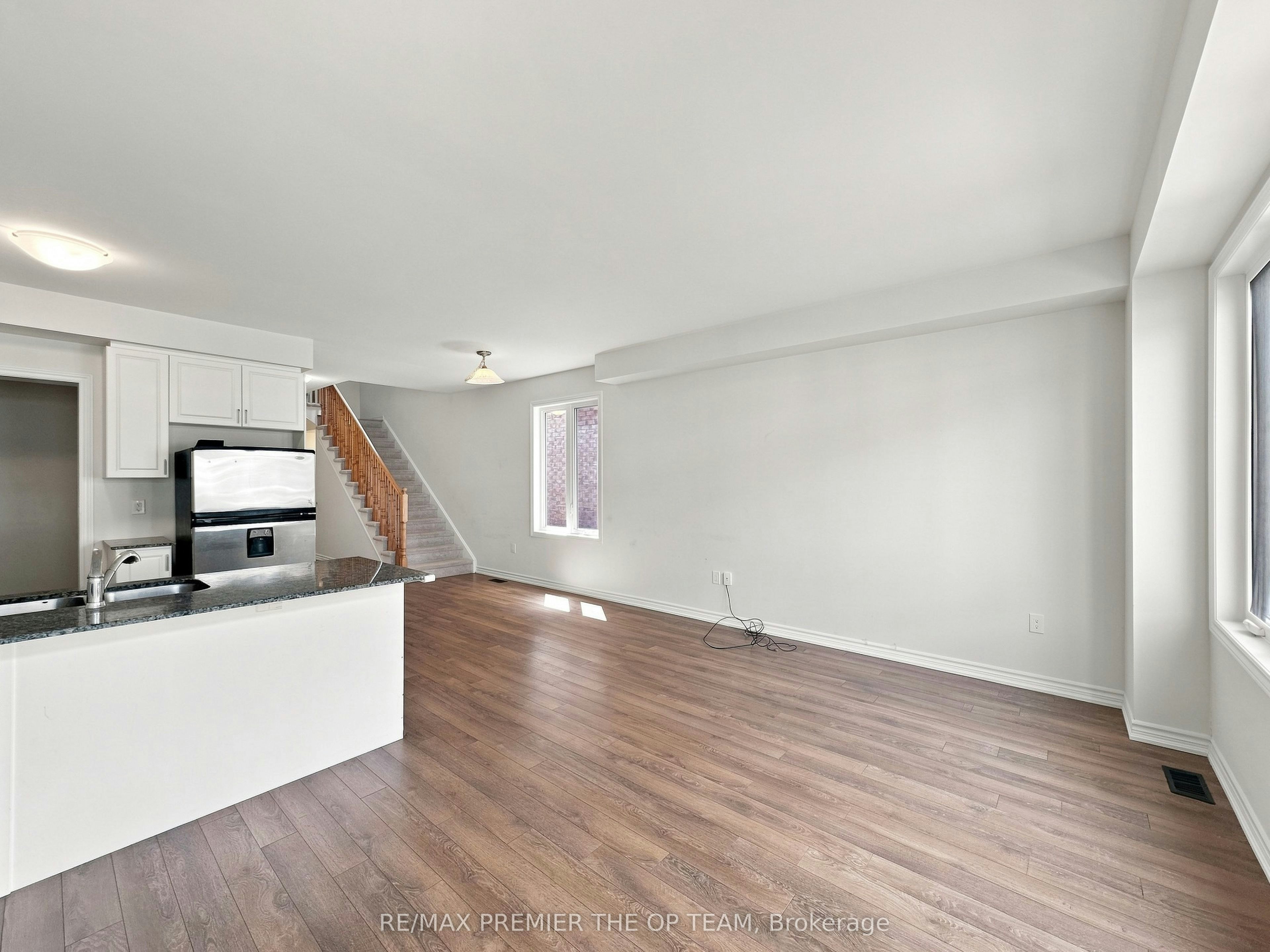 116 Molozzi Street, Erin, ON, N0B 1T0 - 7