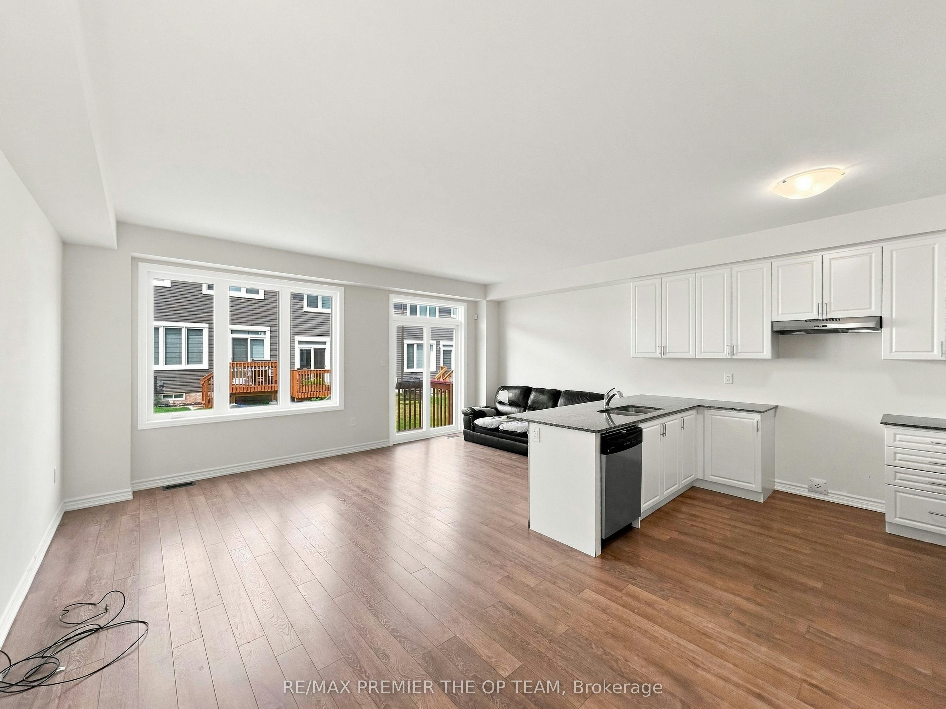 116 Molozzi Street, Erin, ON, N0B 1T0 - 9