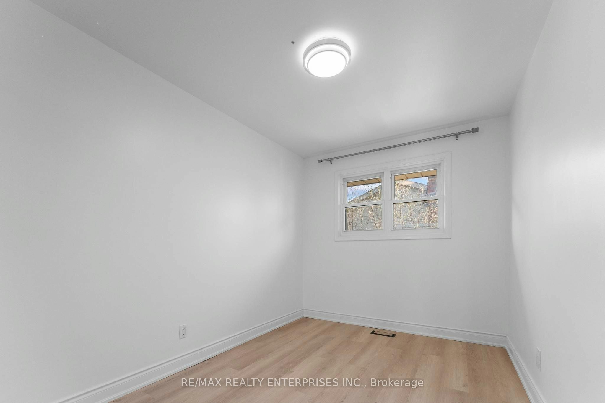 60 Wakelin Terrace, St. Catharines, ON, L2M 4K9 - 18