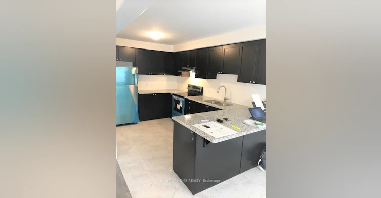 23 (Main)-19 Ridge Road, Cambridge, ON, N3E 0C7 - 3