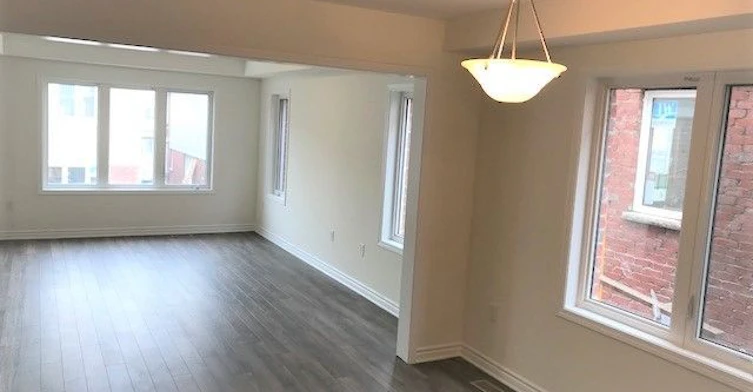 23 (Main)-19 Ridge Road, Cambridge, ON, N3E 0C7 - 2