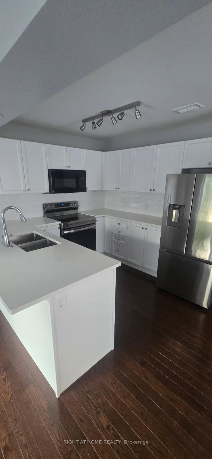 1596 Crimson Crescent, Kingston, ON, K7P 0J3 - 2