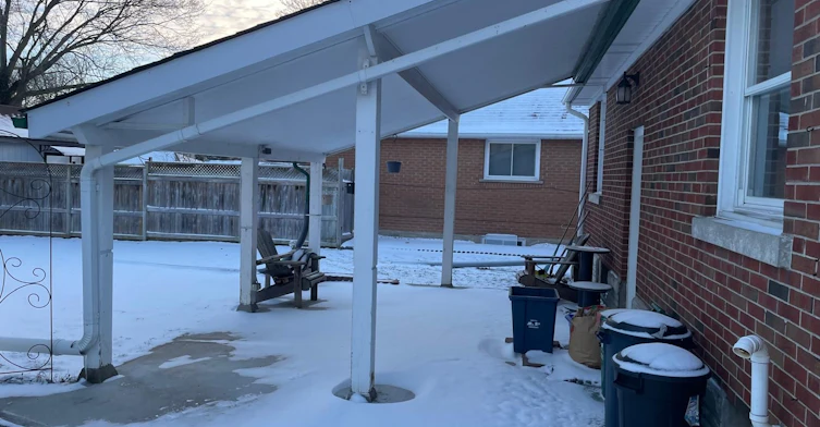 Upper-41 Belleview Avenue E, Kitchener, ON, N2B 1G4 - 2