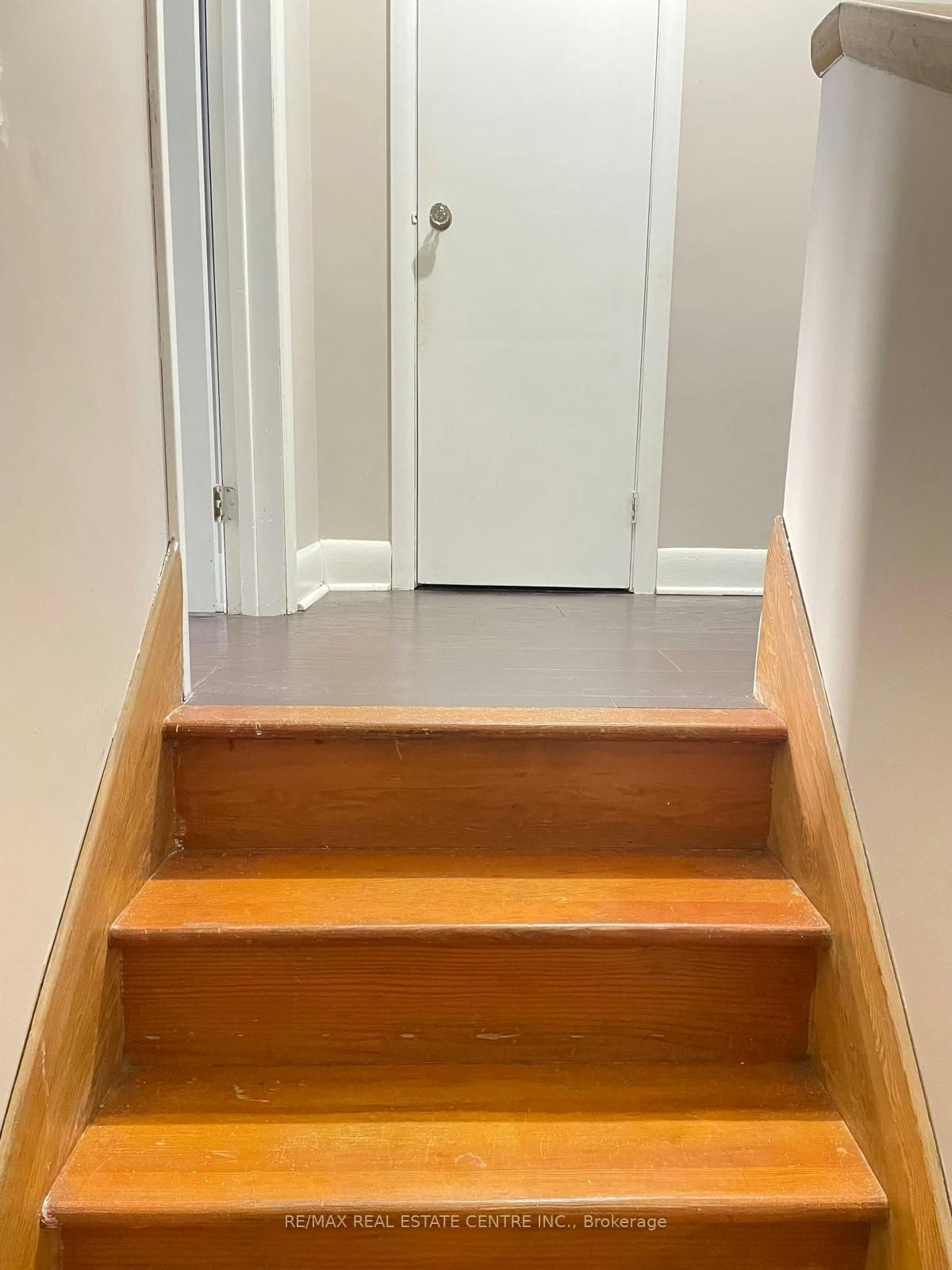 Upper-41 Belleview Avenue E, Kitchener, ON, N2B 1G4 - 7