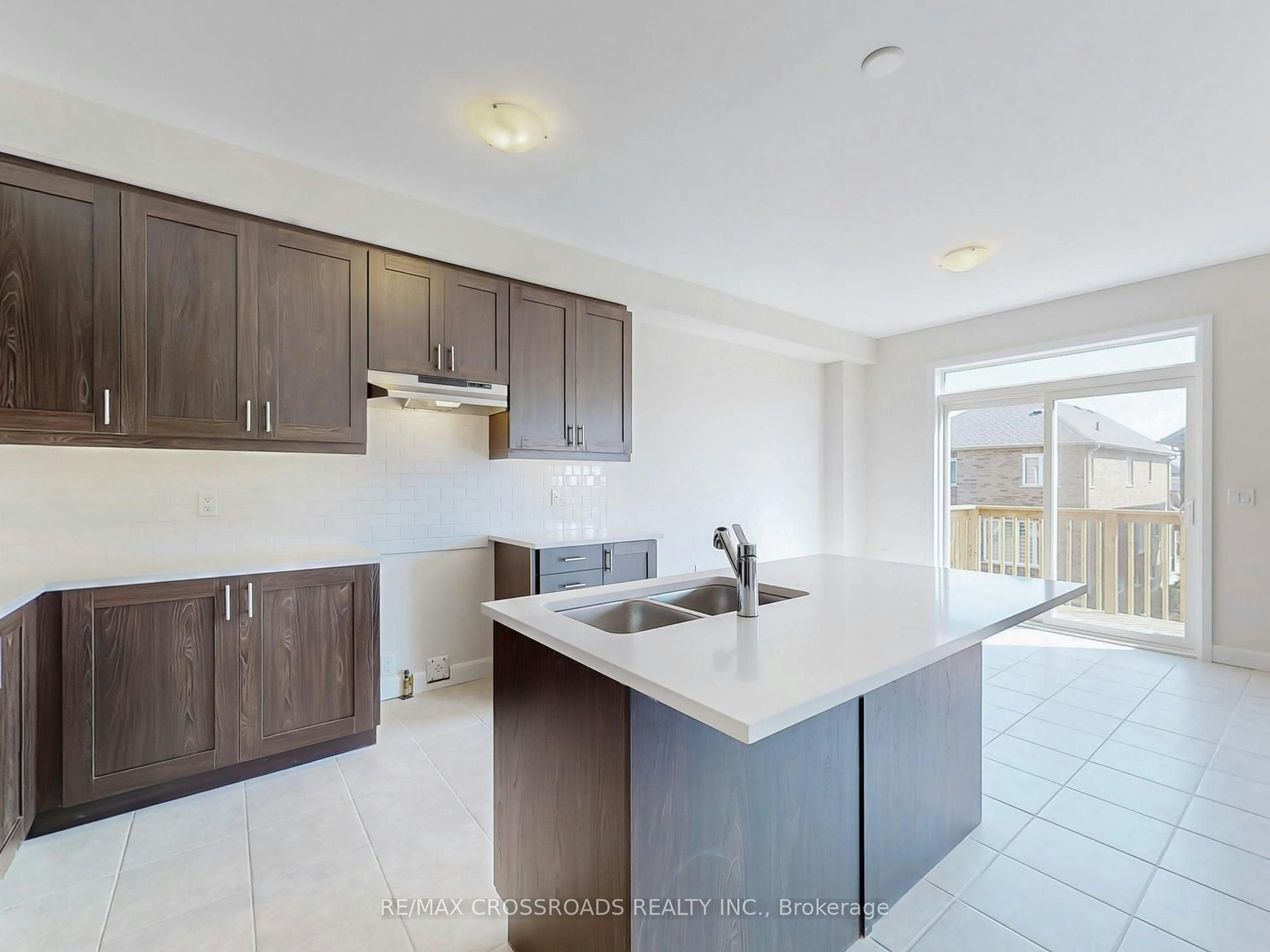 219 O'neil Street, Smith-Ennismore-Lakefield, ON, K9K 0H7 - 9