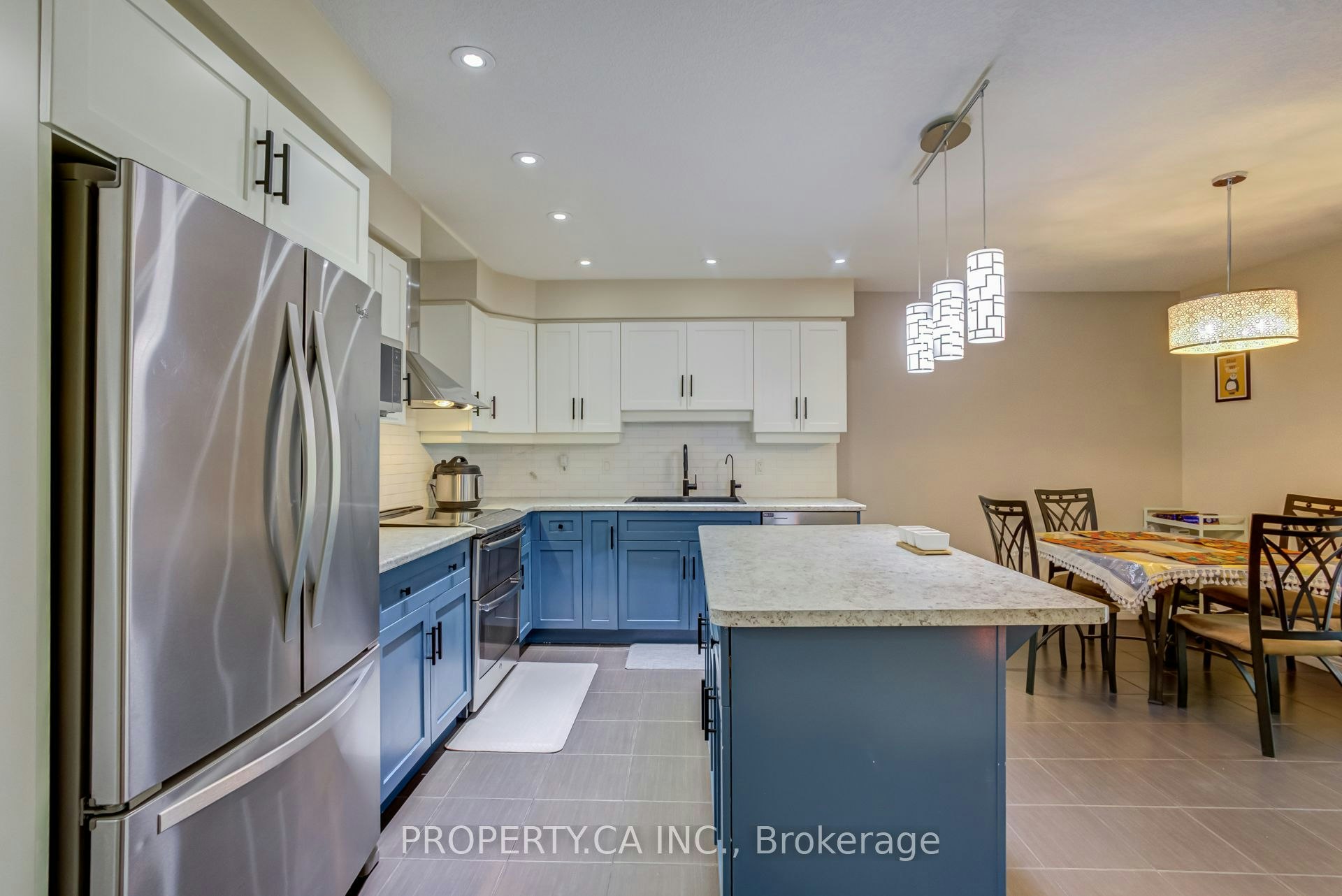 2-14 Amos Drive, Guelph, ON, N1L 0M2 - 14