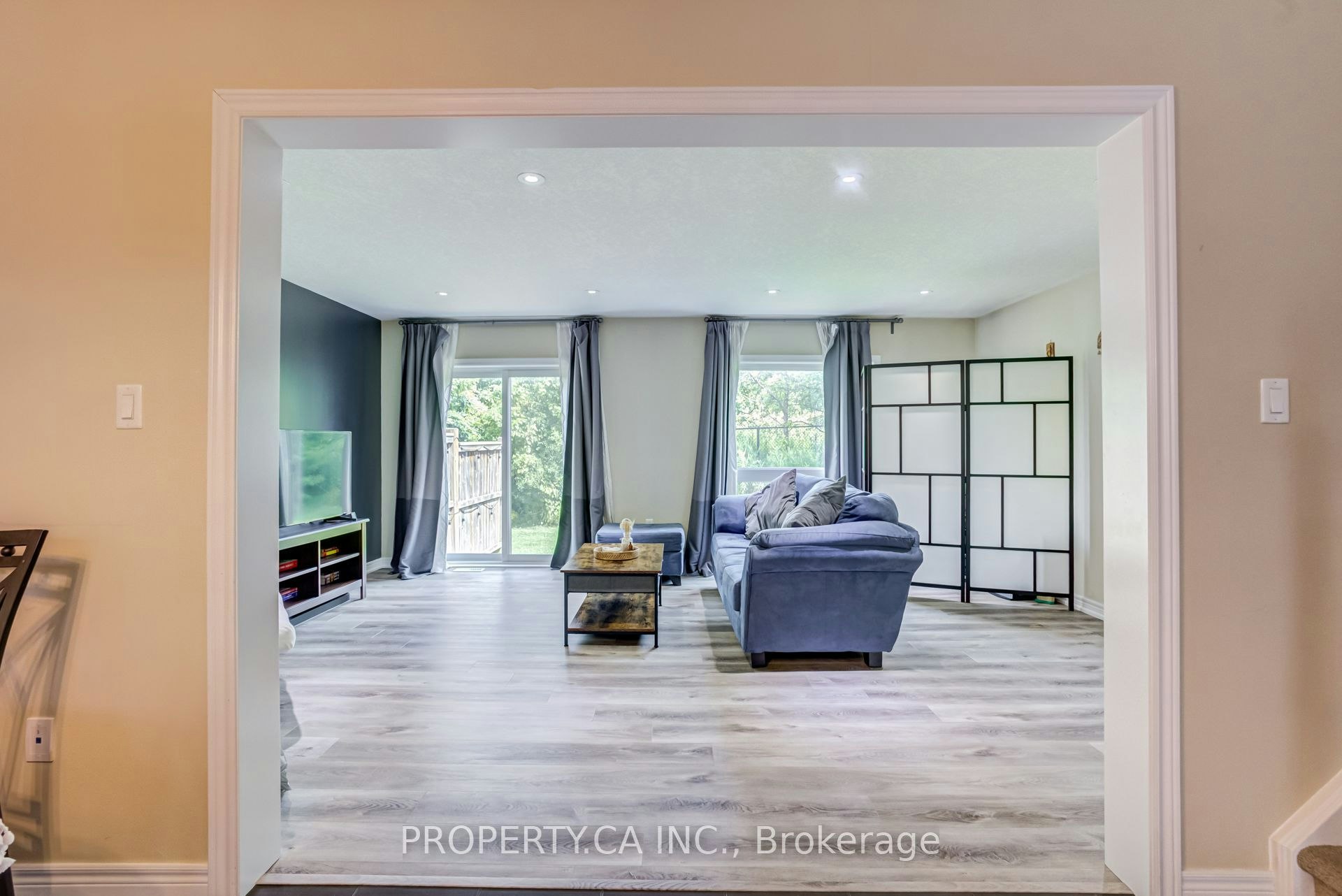 2-14 Amos Drive, Guelph, ON, N1L 0M2 - 18
