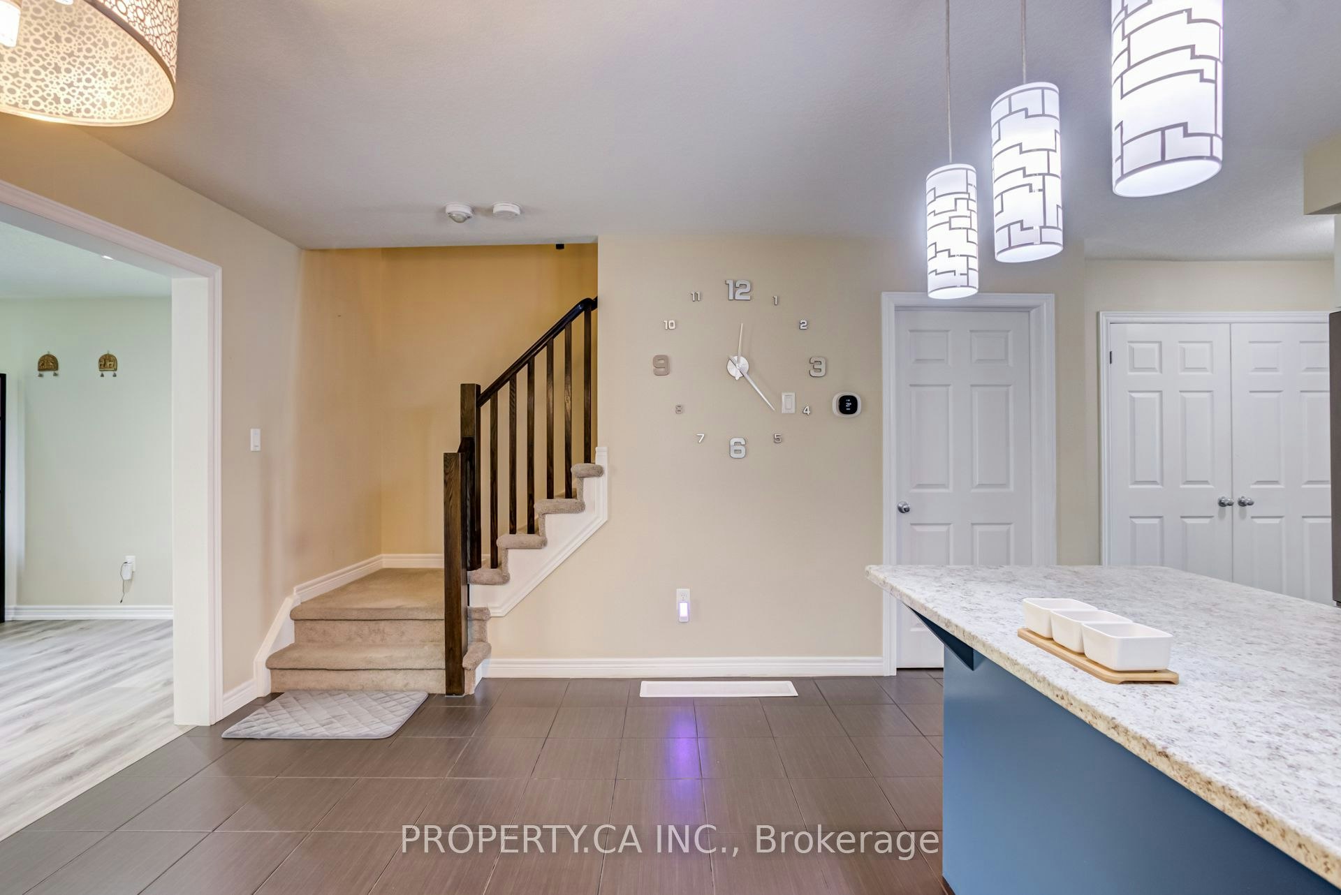 2-14 Amos Drive, Guelph, ON, N1L 0M2 - 24