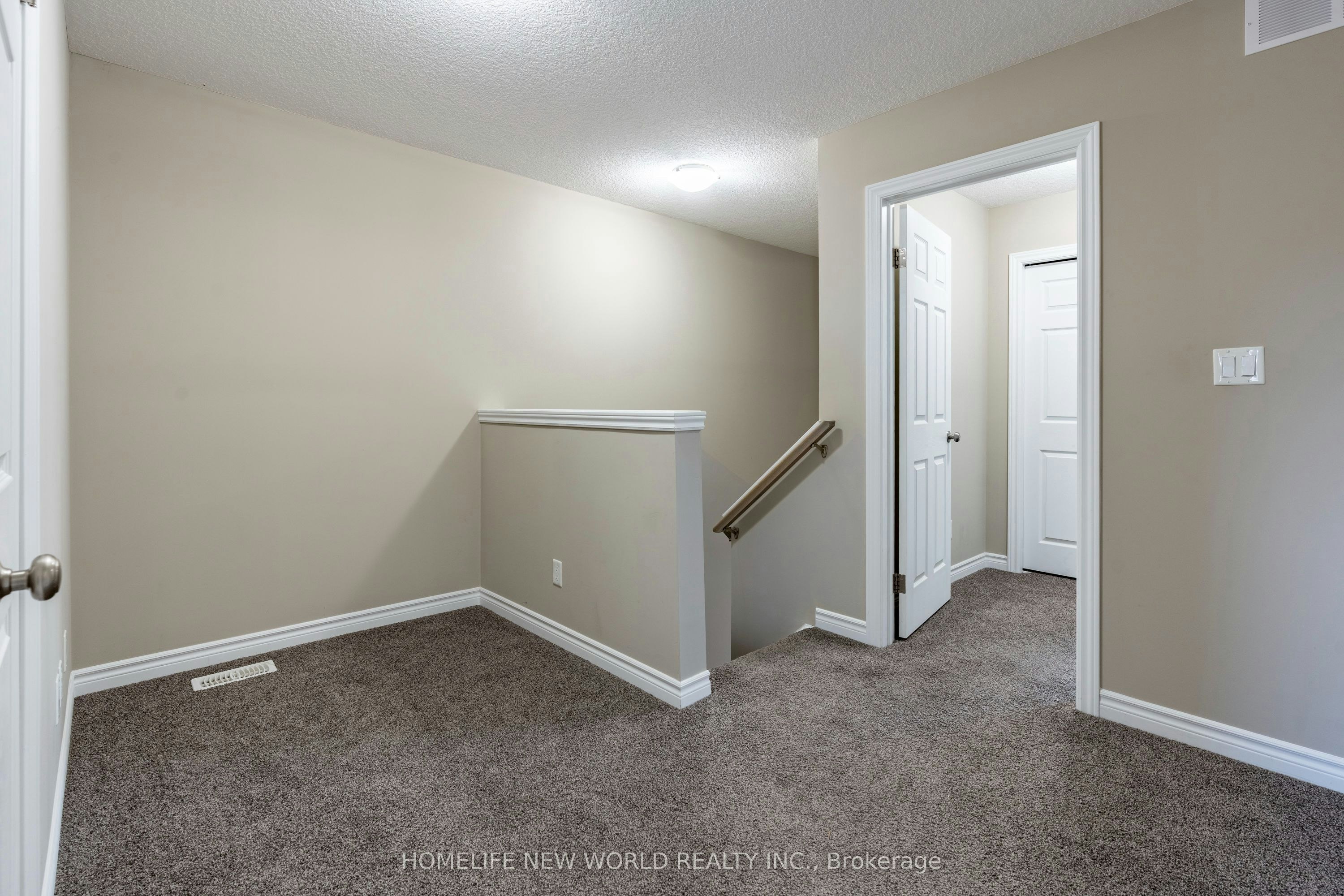 452 Avens Street, Waterloo, ON, N2V 0B6 - 20