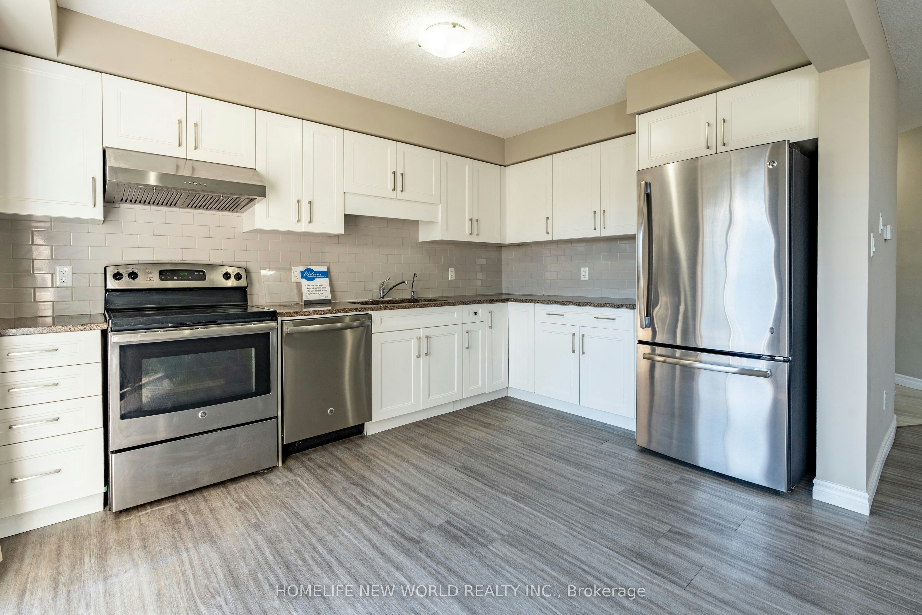 452 Avens Street, Waterloo, ON, N2V 0B6 - 8