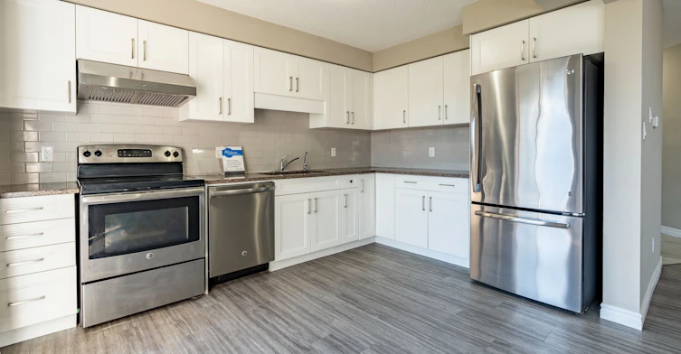 452 Avens Street, Waterloo, ON, N2V 0B6 - 8