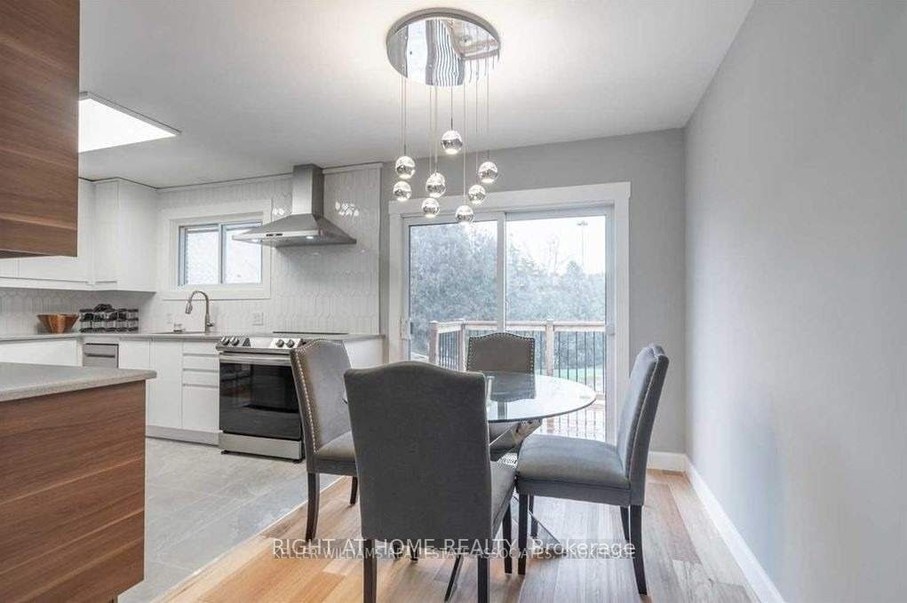 530 Lynda Lane, Hamilton, ON, L9G 2P6 - 3