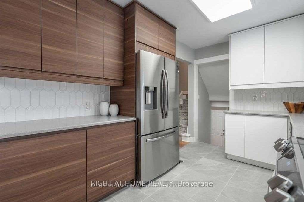 530 Lynda Lane, Hamilton, ON, L9G 2P6 - 6