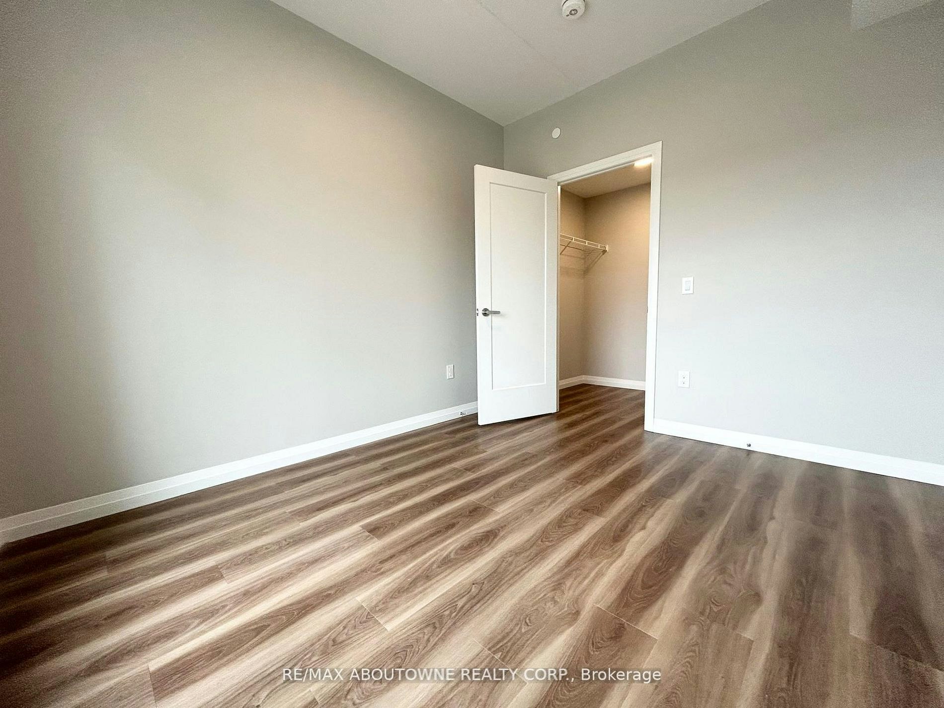 201-28 Westhill Drive, Waterloo, ON, N2J 0G8 - 9