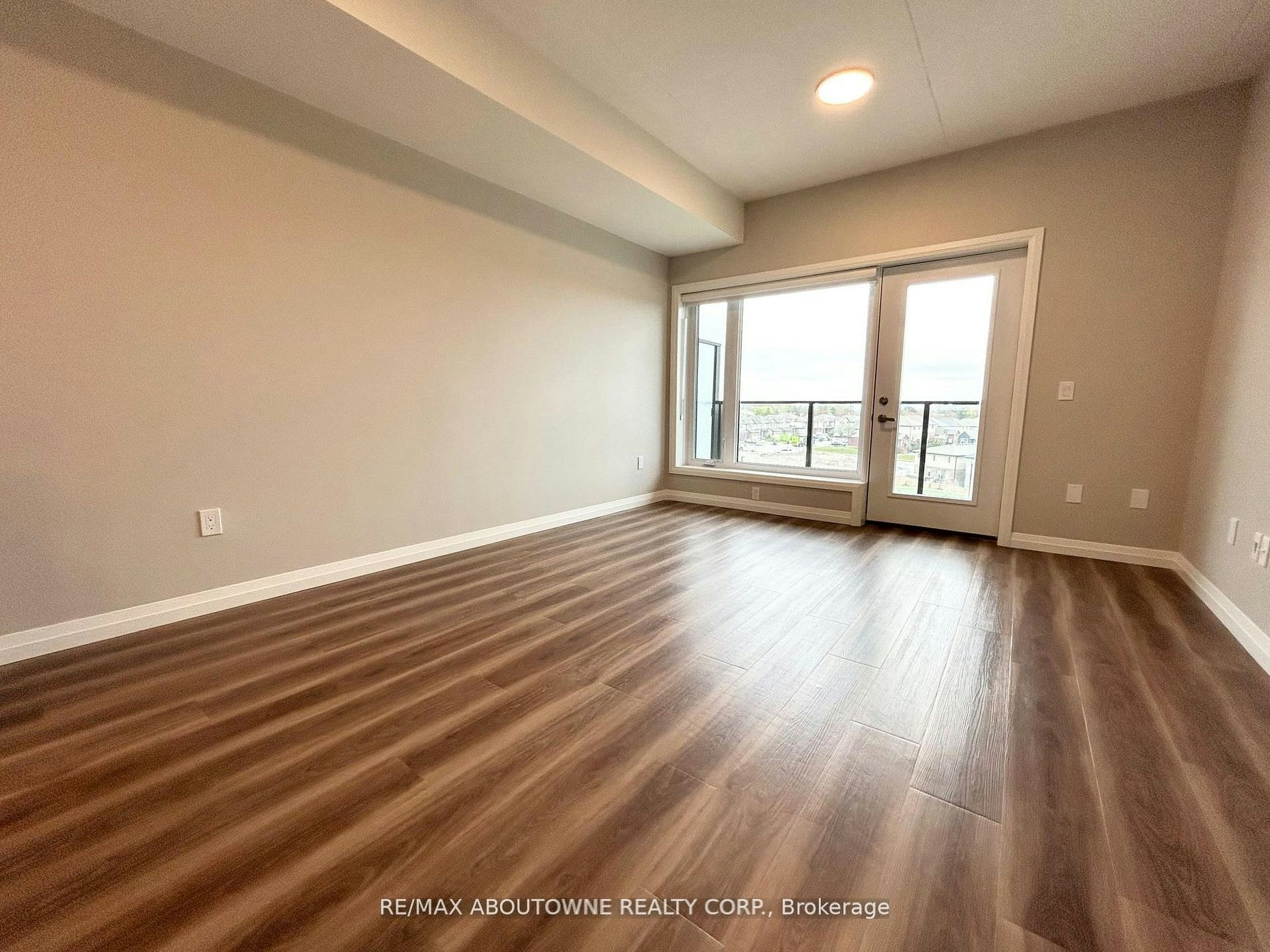 201-28 Westhill Drive, Waterloo, ON, N2J 0G8 - 7