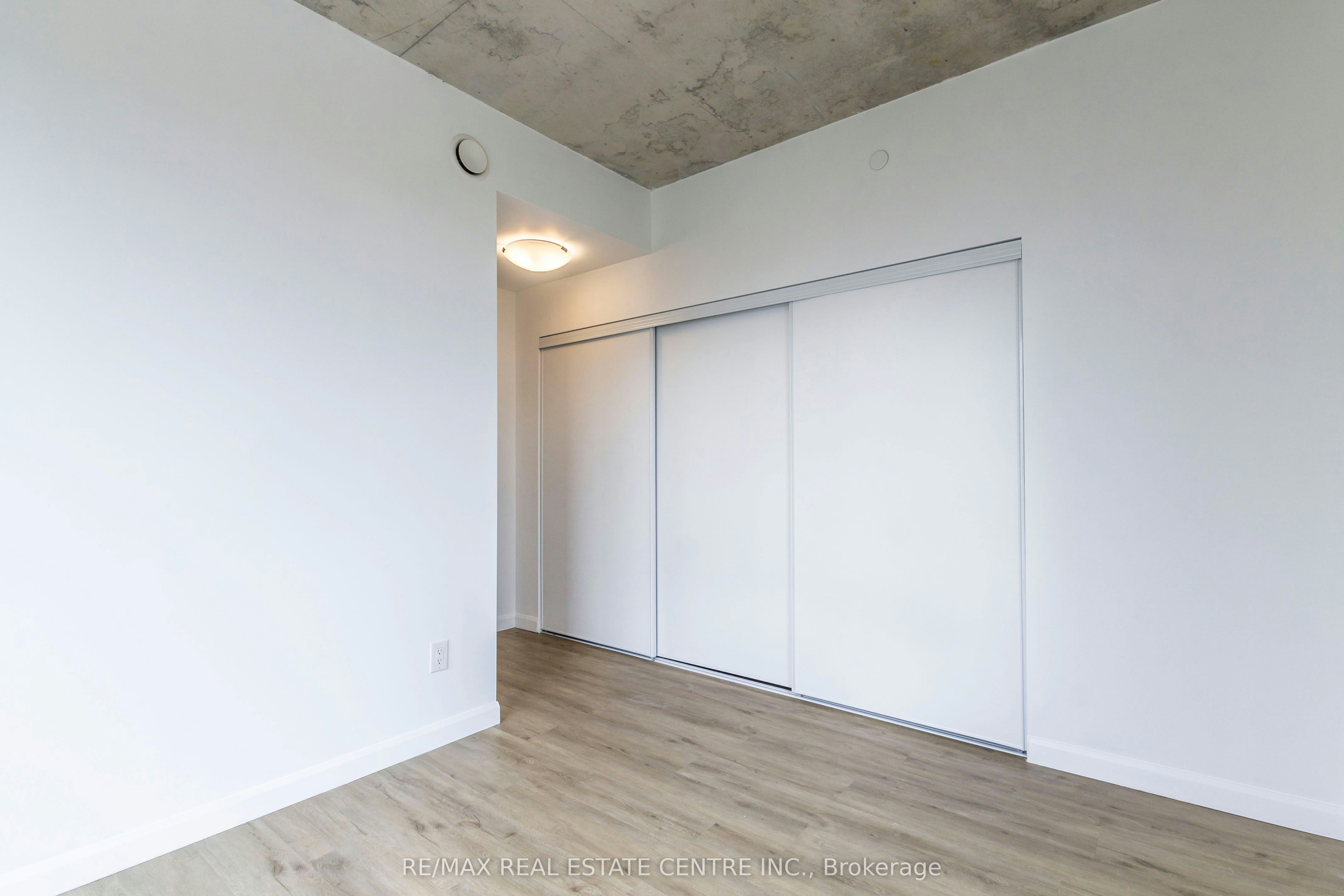 812-7 Erie Avenue, Brantford, ON, N3S 2E7 - 13
