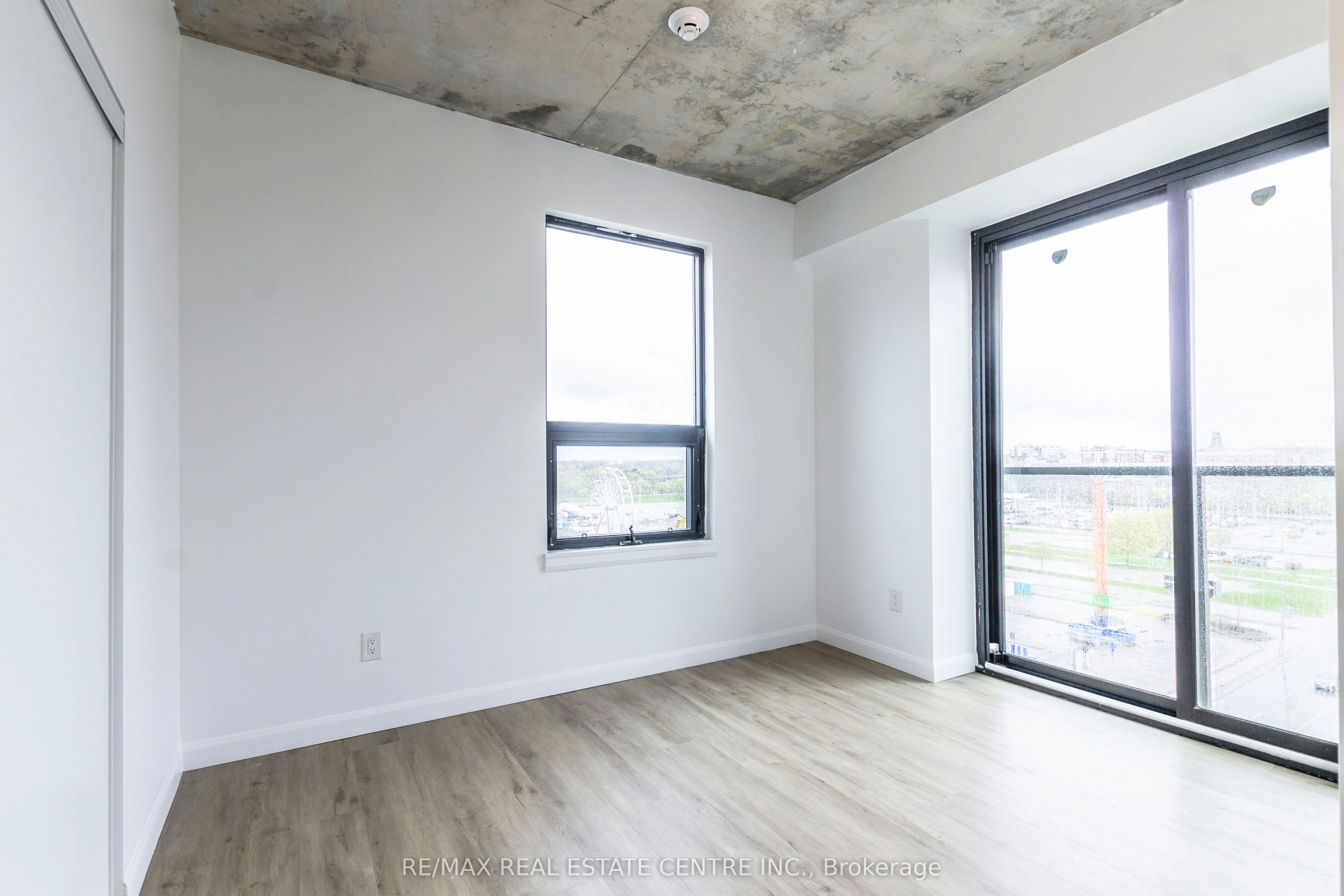 812-7 Erie Avenue, Brantford, ON, N3S 2E7 - 12