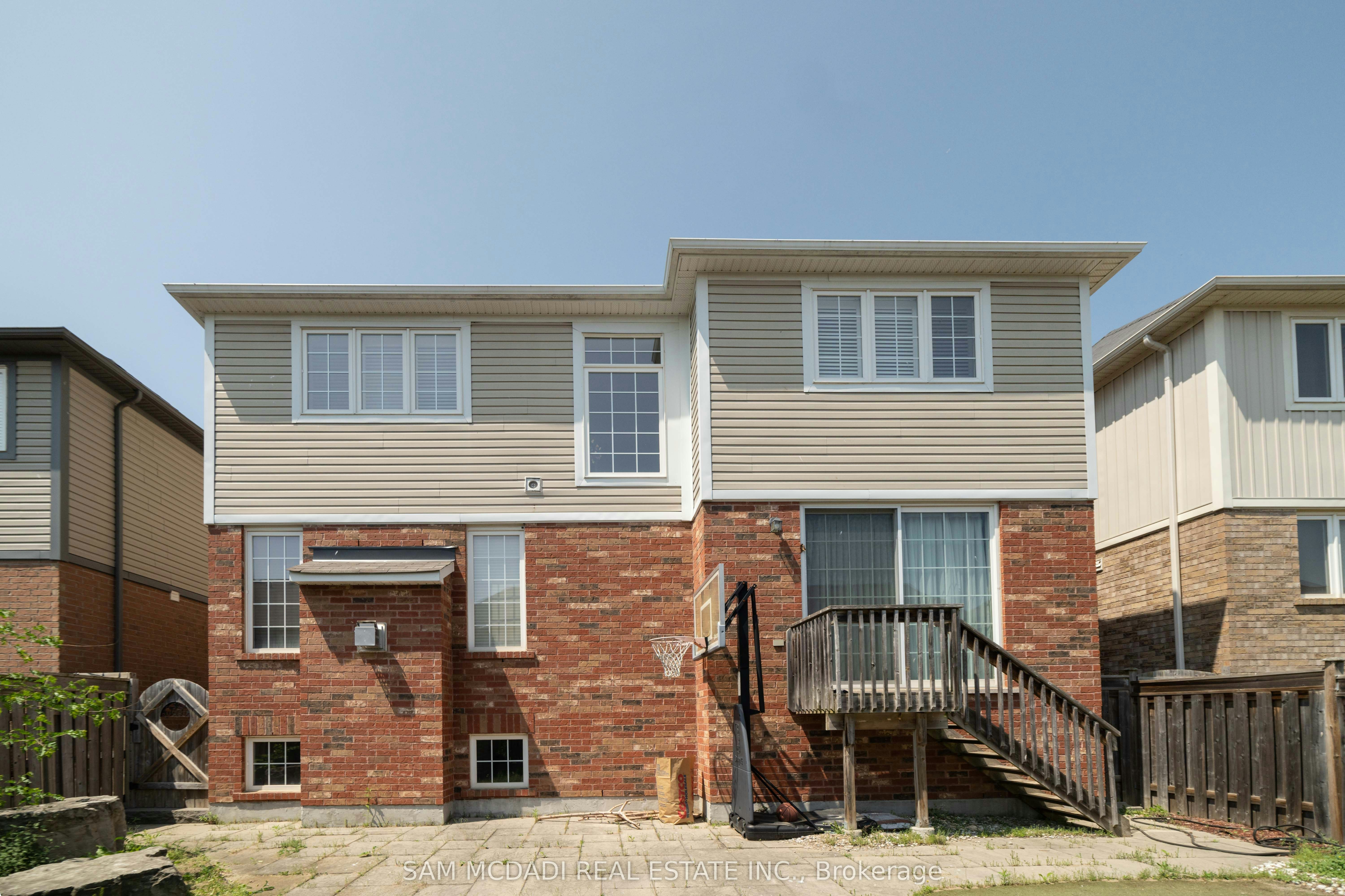 322 Baldwin Drive, Cambridge, ON, N3C 0C2 - 4