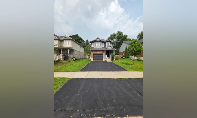 745 Reid Crescent