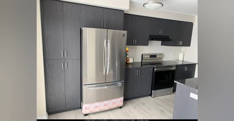 92 Monarch Woods Drive, Kitchener, ON, N2P 0K1 - 3