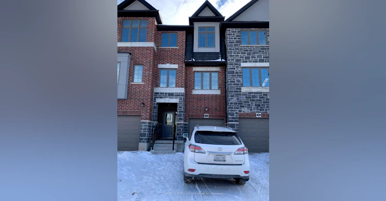 92 Monarch Woods Drive, Kitchener, ON, N2P 0K1