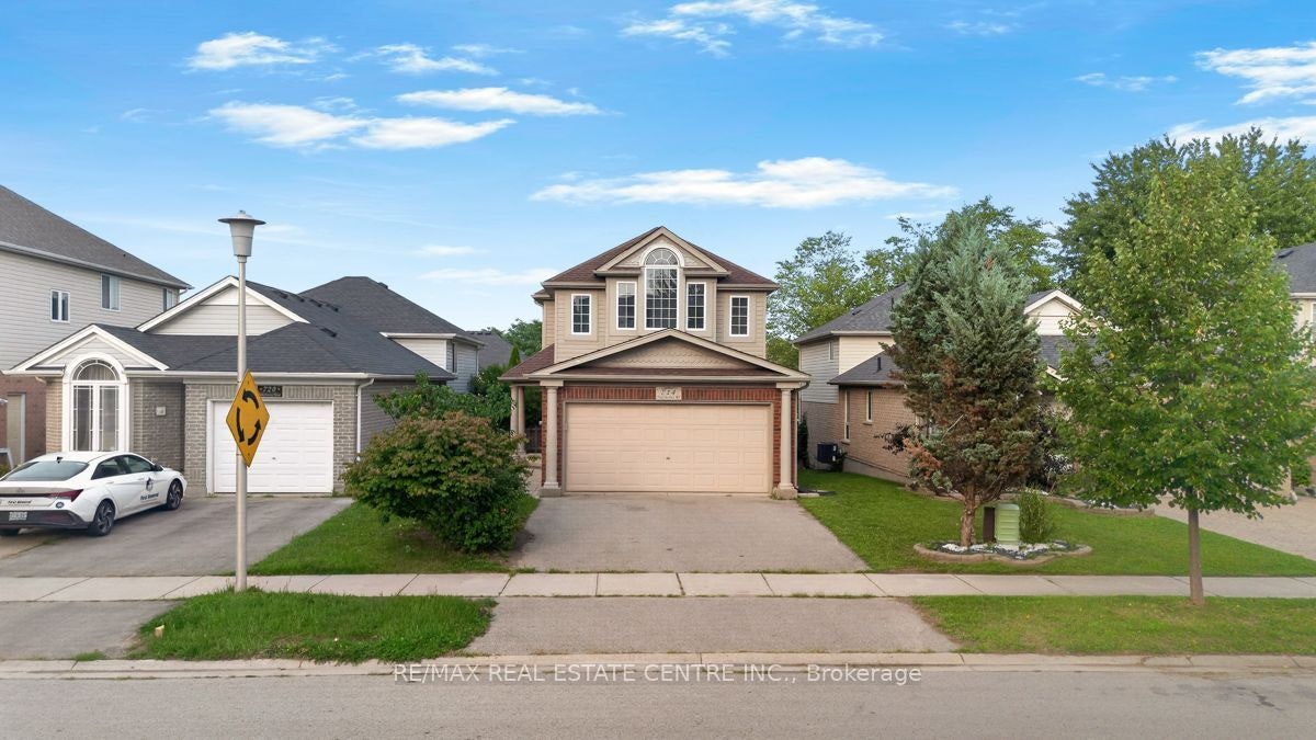 714 Oakcrossing Road, London, ON, N6H 5V9