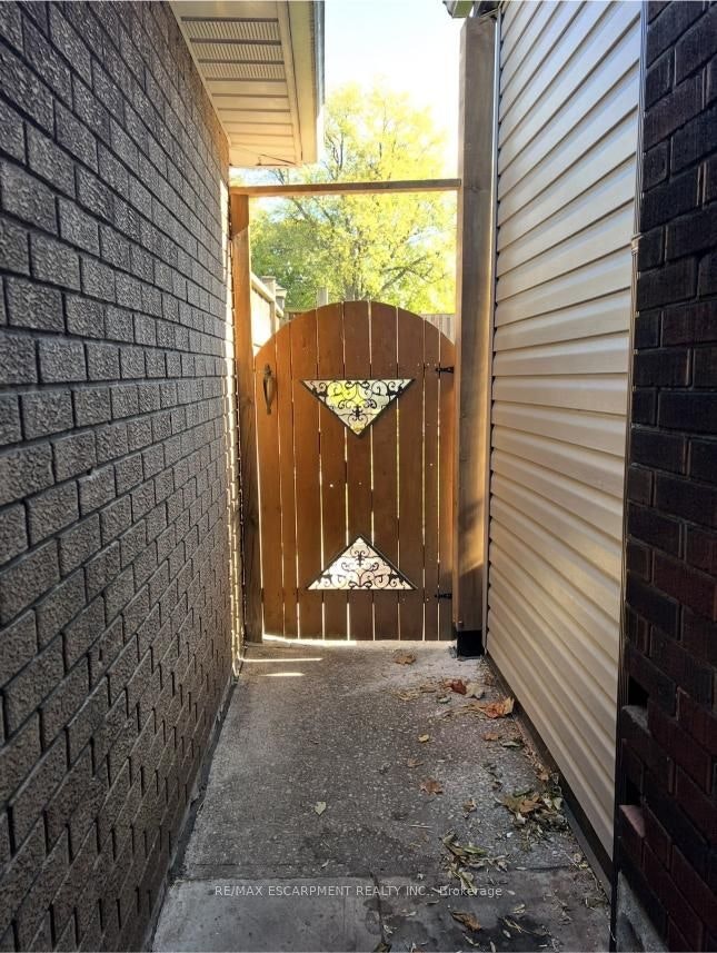 1-372 Mary Street, Hamilton, ON, L8L 4W6 - 12