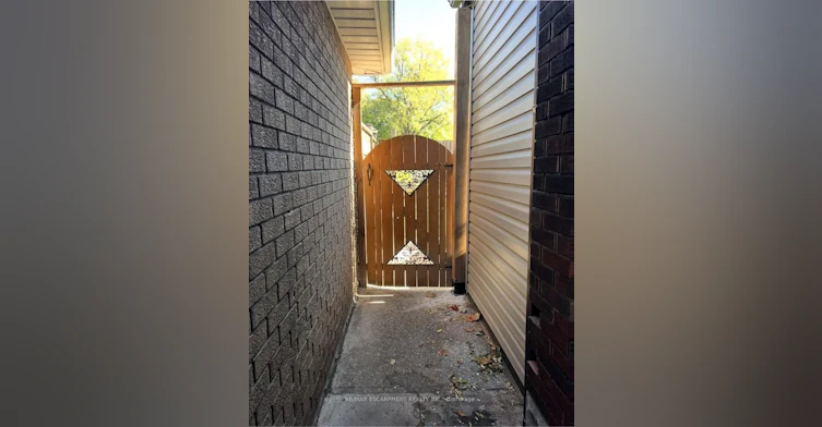 1-372 Mary Street, Hamilton, ON, L8L 4W6 - 12