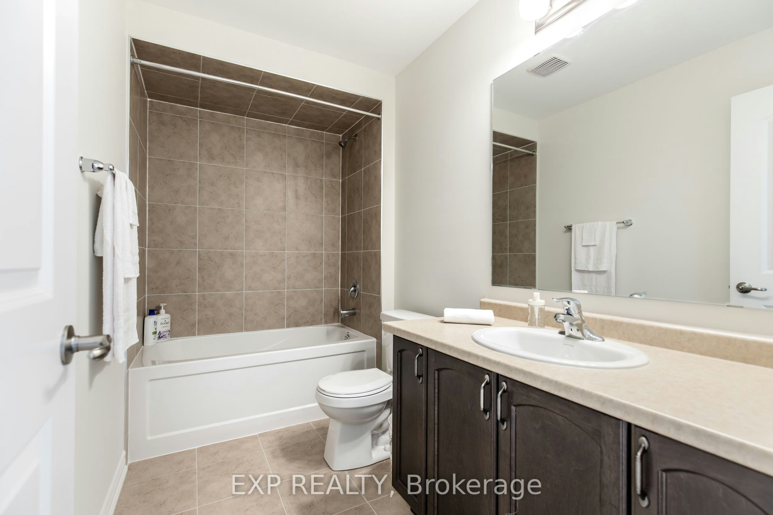 380 Beechwood Forest Lane, Gravenhurst, ON, P1P 0H8 - 38