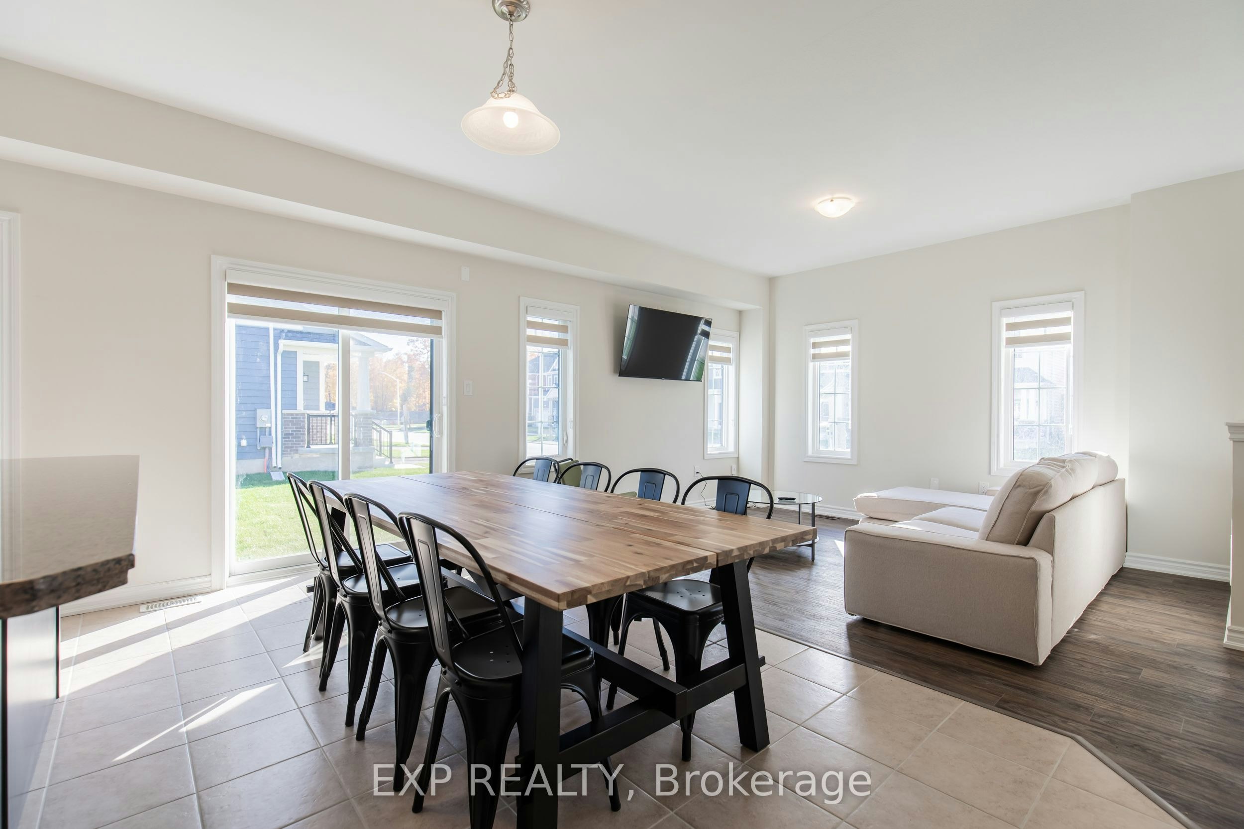 380 Beechwood Forest Lane, Gravenhurst, ON, P1P 0H8 - 12